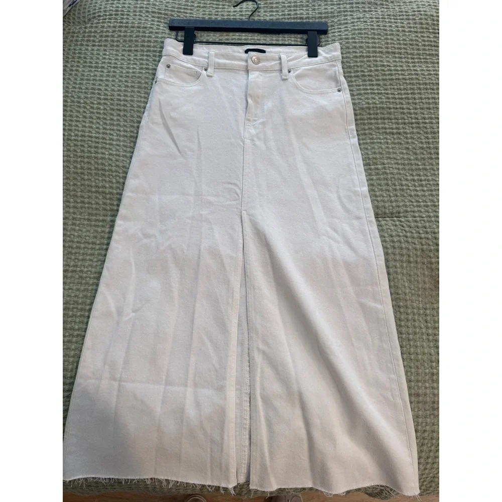 Quince white denim
